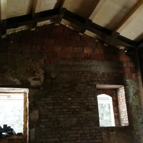 casamatta_montesantemarie_inrestauro1